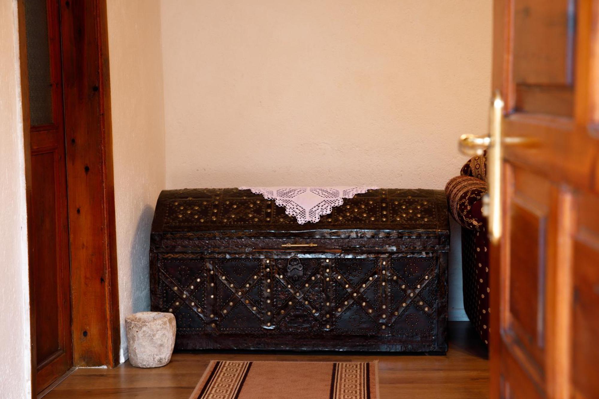 Guesthouse 1805 Gjirokastër Eksteriør billede